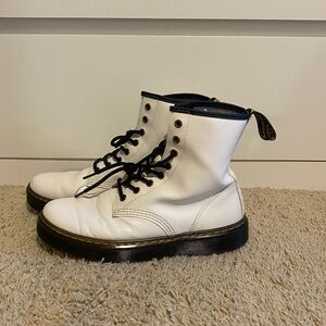 Doc Martin combat boots white